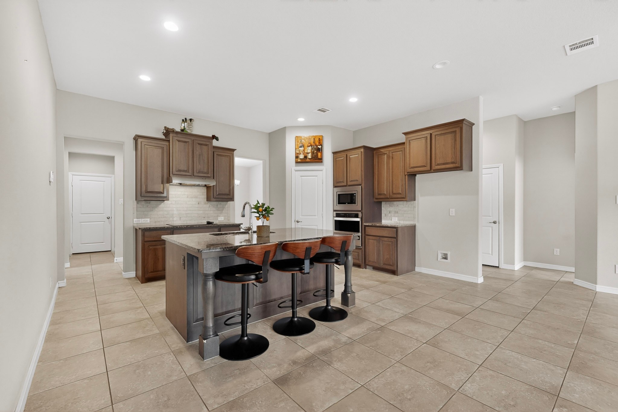 7811 Links Drive Arlington TX 76001