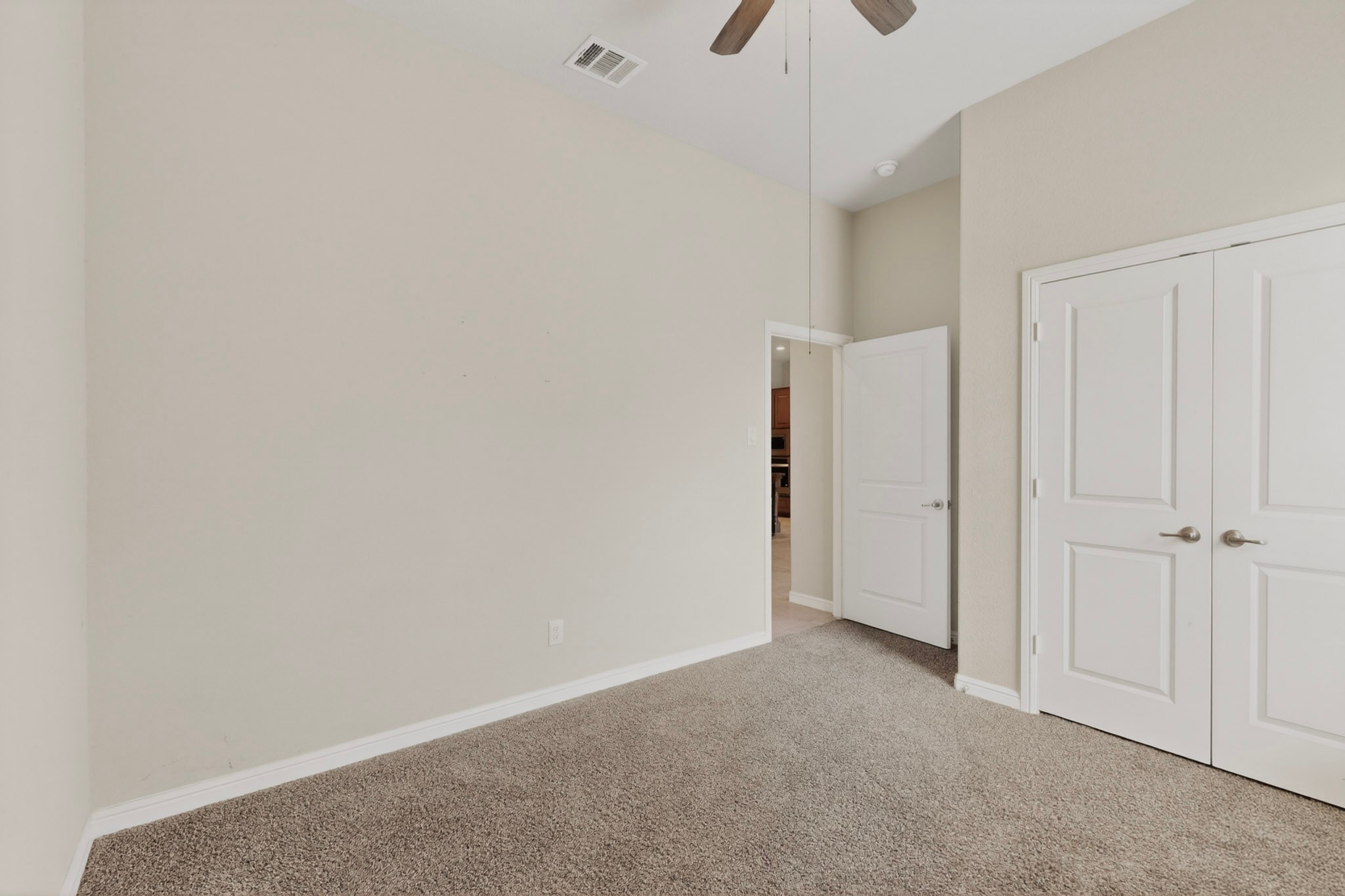 7811 Links Drive Arlington TX 76001