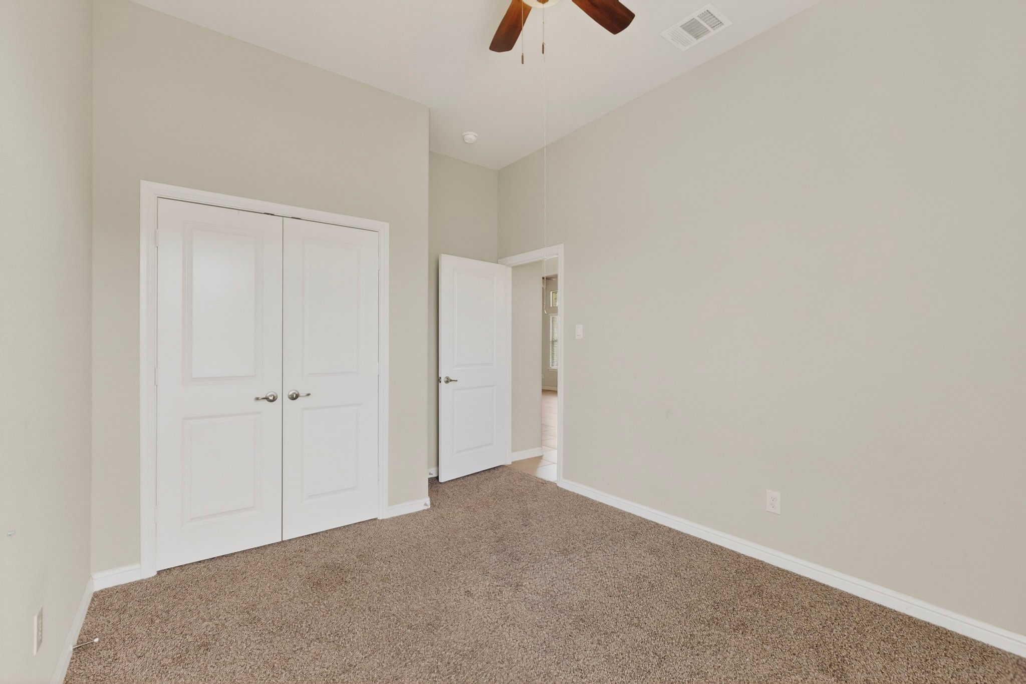 7811 Links Drive Arlington TX 76001