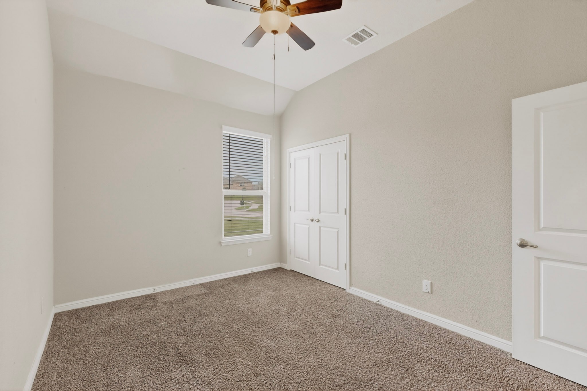 7811 Links Drive Arlington TX 76001