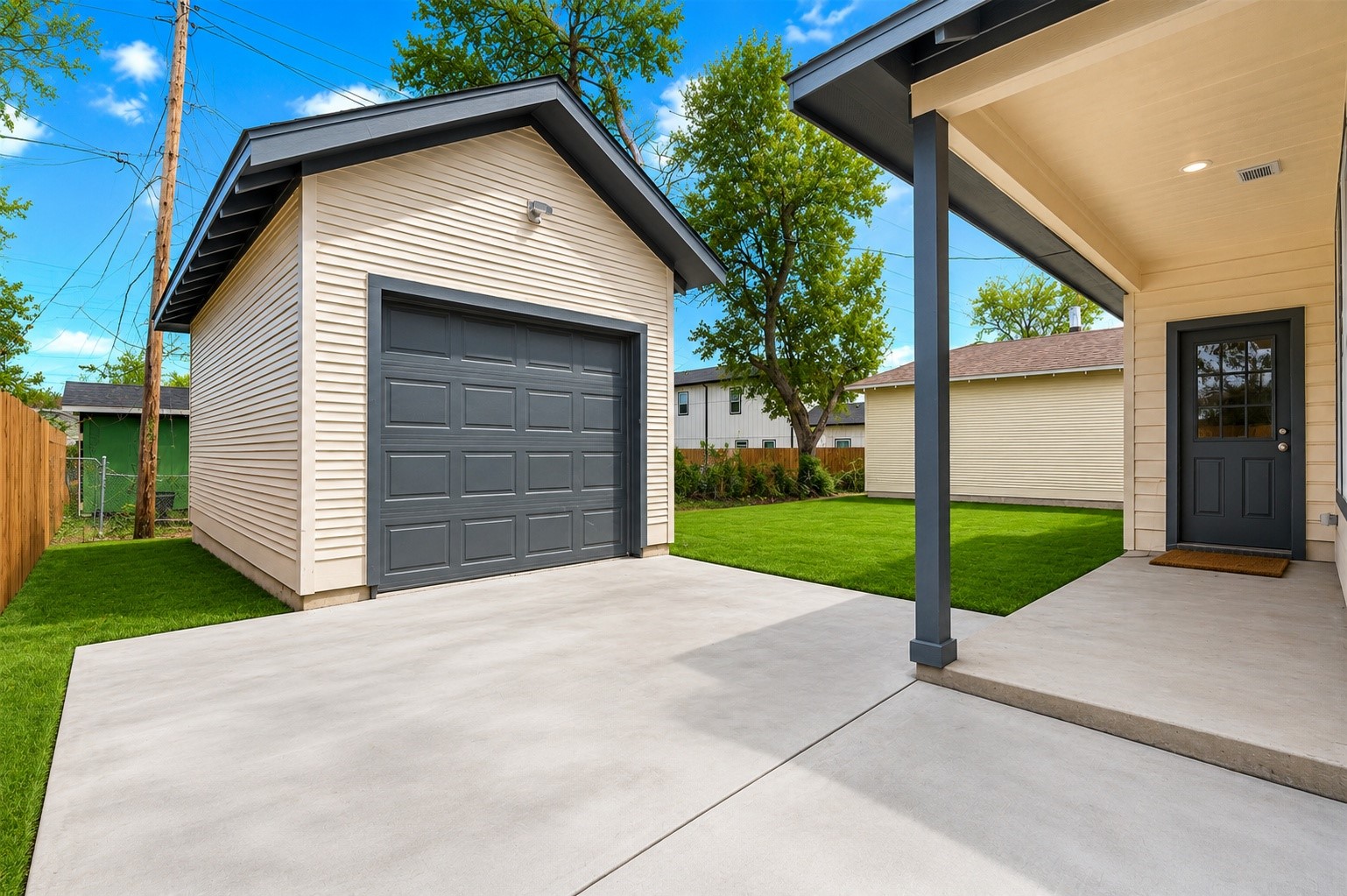 3608 Latimer Street Dallas TX 75215