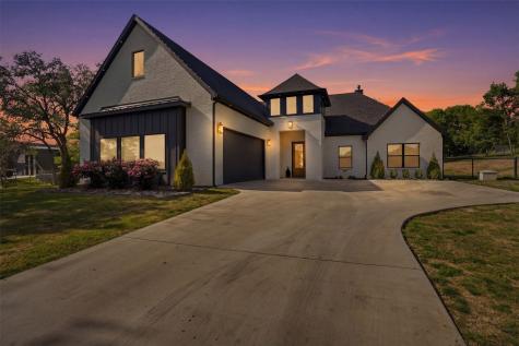 305 Glade Valley Road Azle TX 76020
