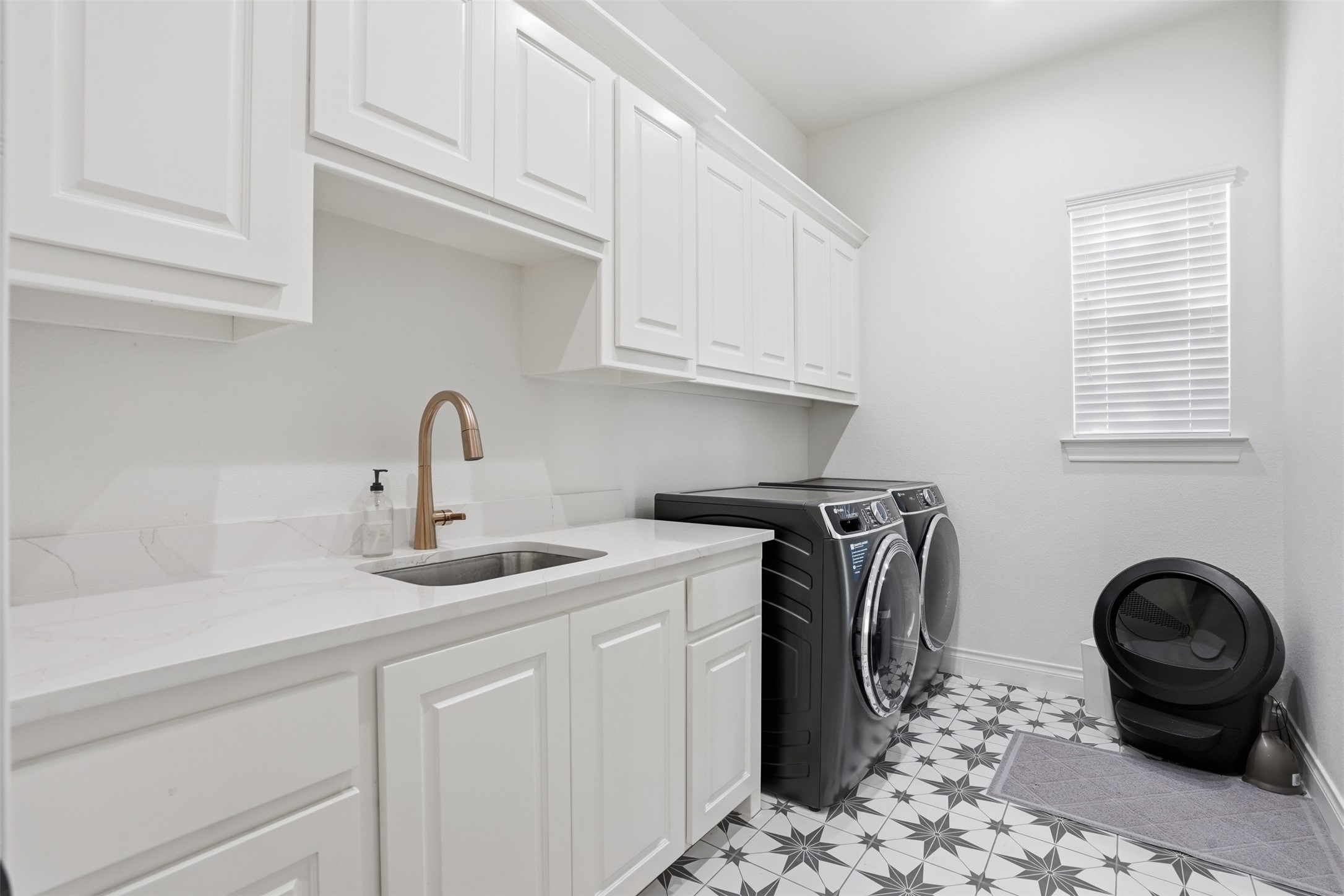 305 Glade Valley Road Azle TX 76020