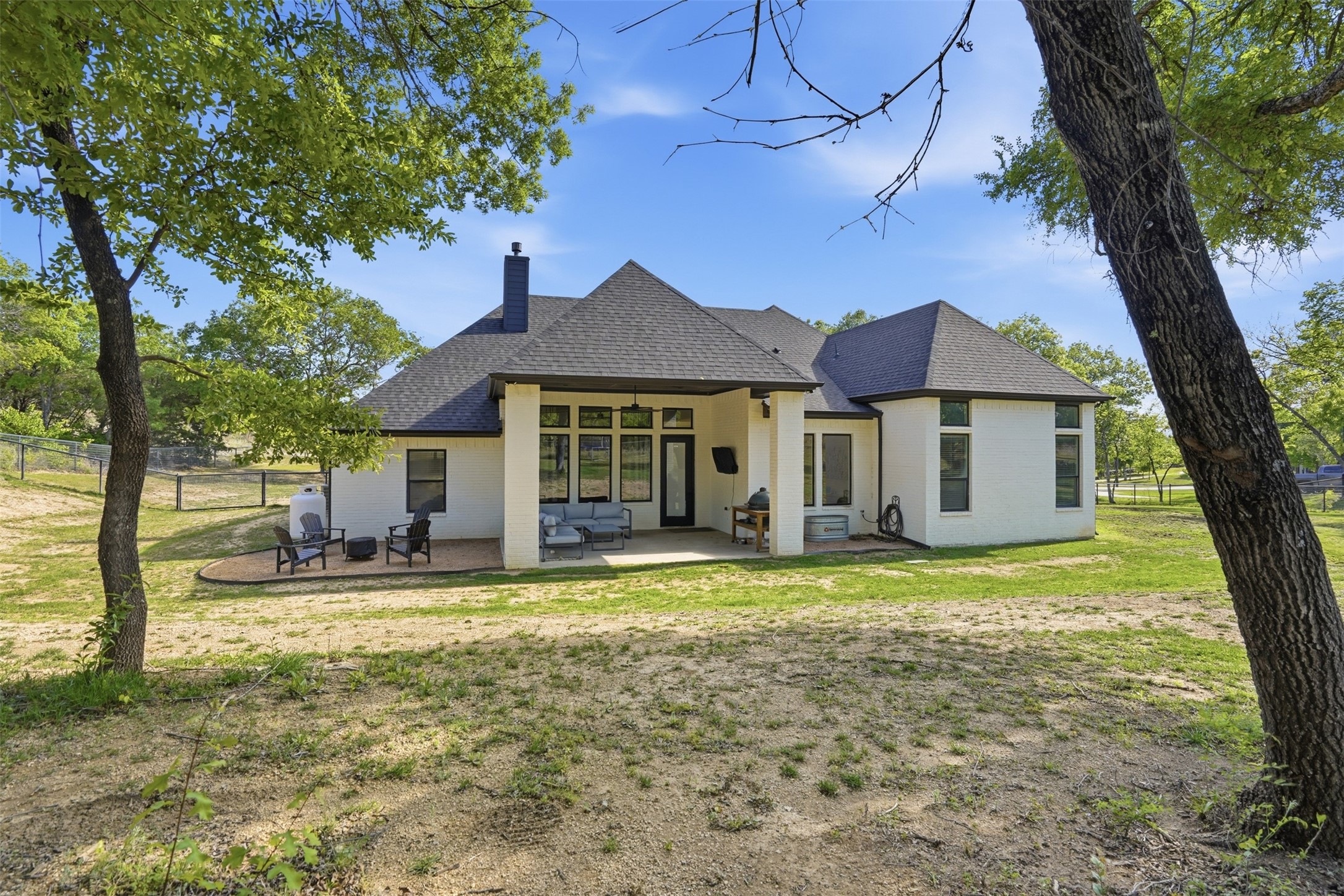 305 Glade Valley Road Azle TX 76020
