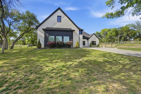 305 Glade Valley Road Azle TX 76020