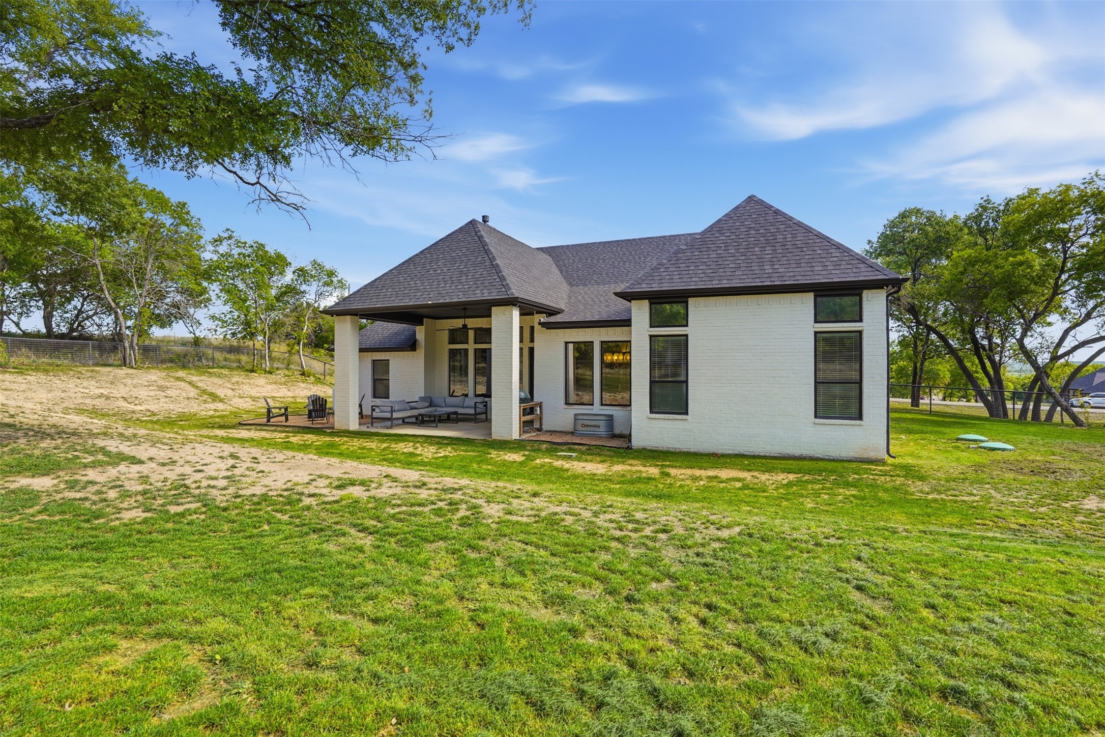 305 Glade Valley Road Azle TX 76020