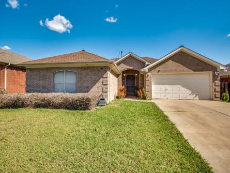7315 Fossil Hill Drive Arlington TX 76002