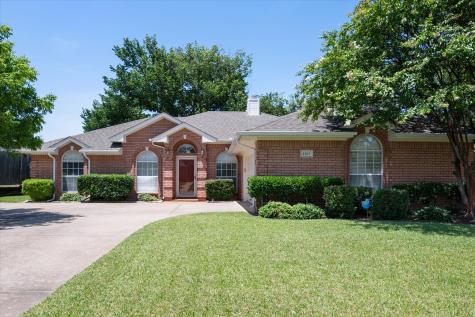 1263 Leanne Court Kennedale TX 76060