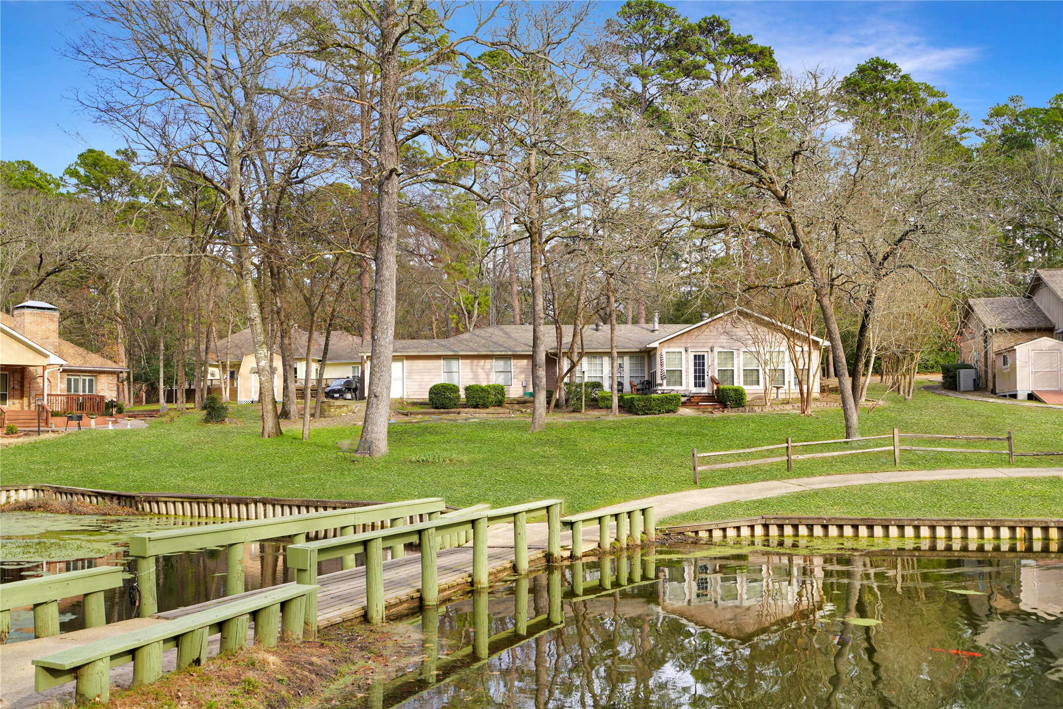 120 Rainbow Cove Holly Lake Ranch TX 75765