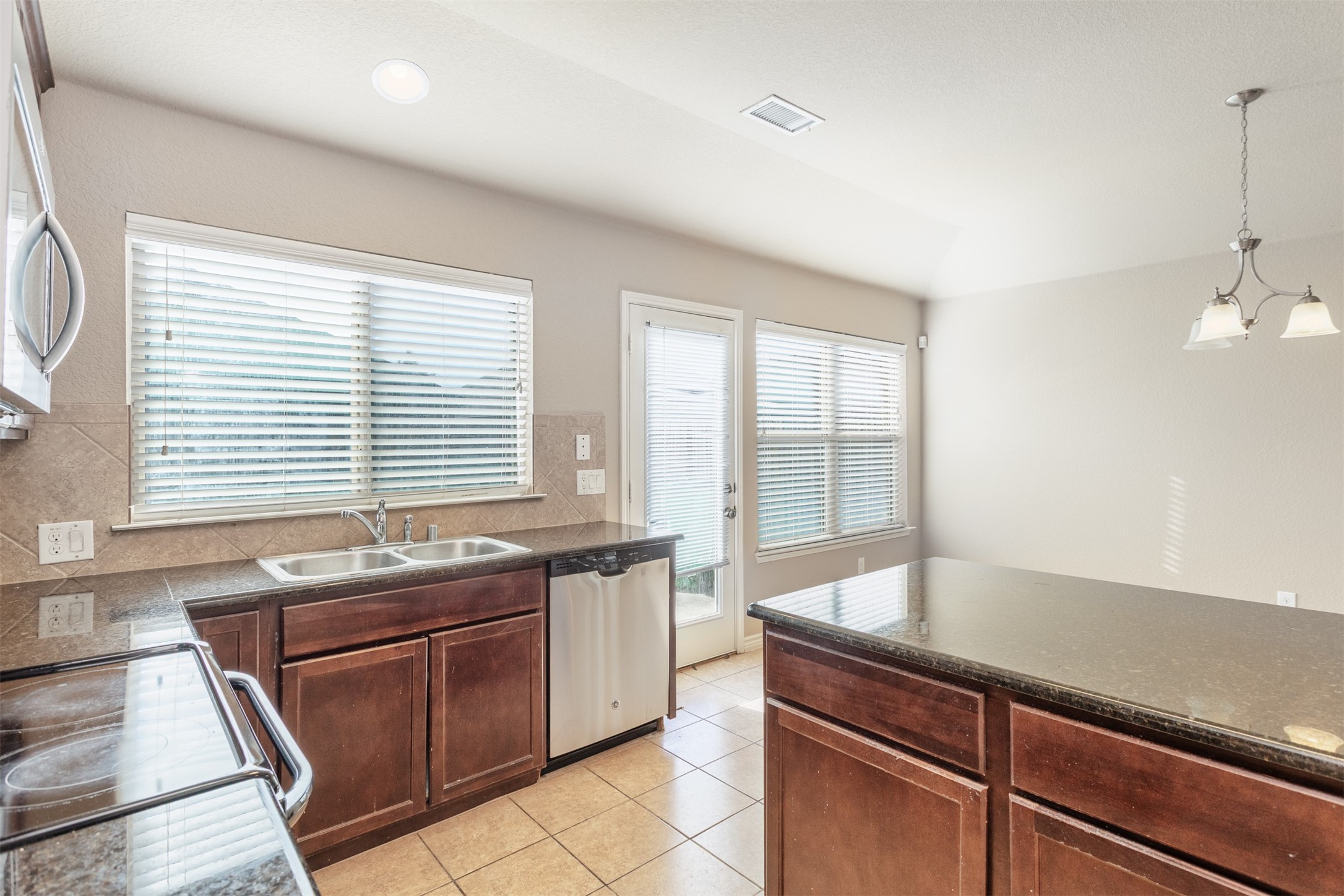 1408 Villa Paloma Boulevard Little Elm TX 75068