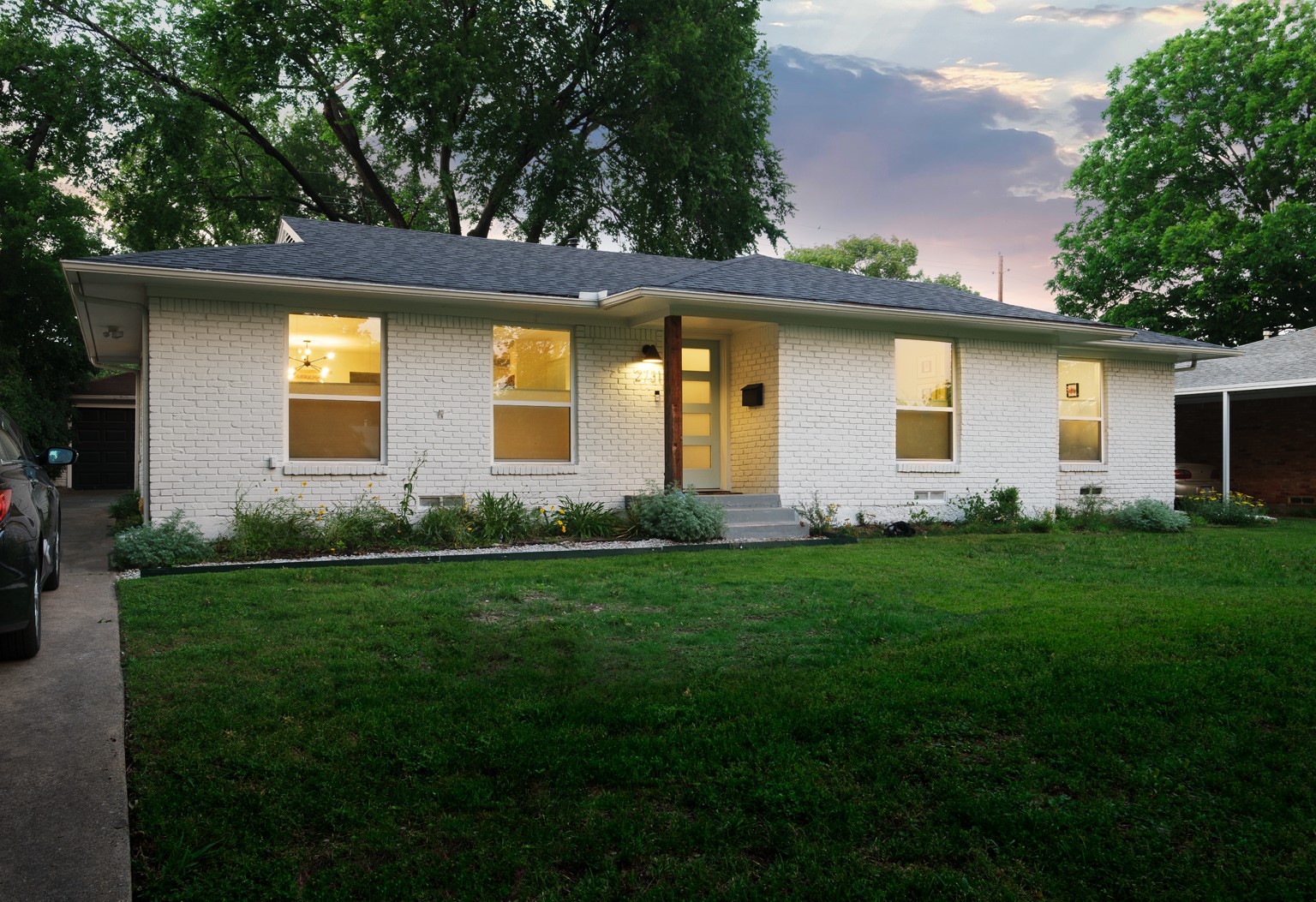 Dallas TX, 2731 San Medina Avenue