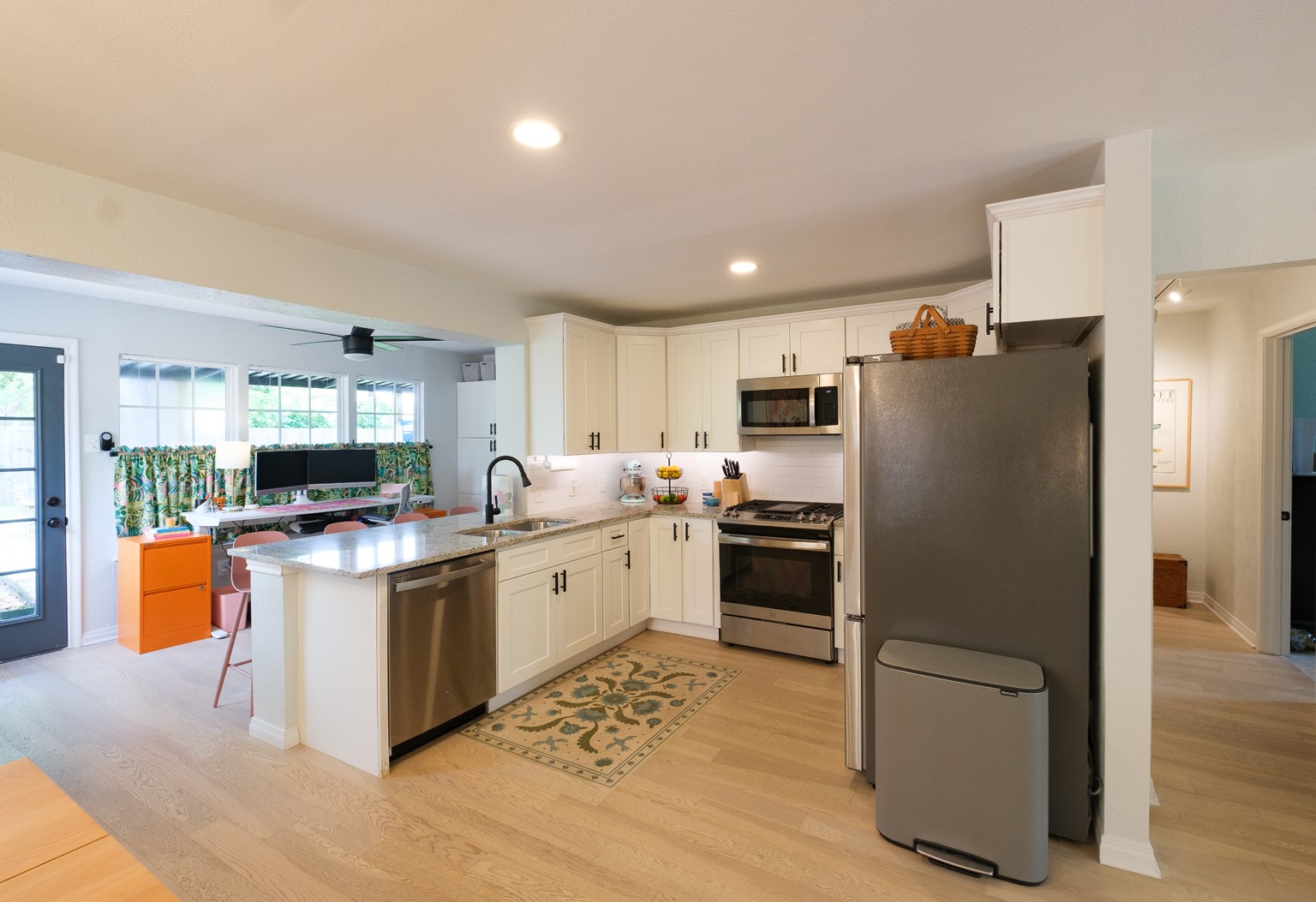 2731 San Medina Avenue Dallas TX 75228