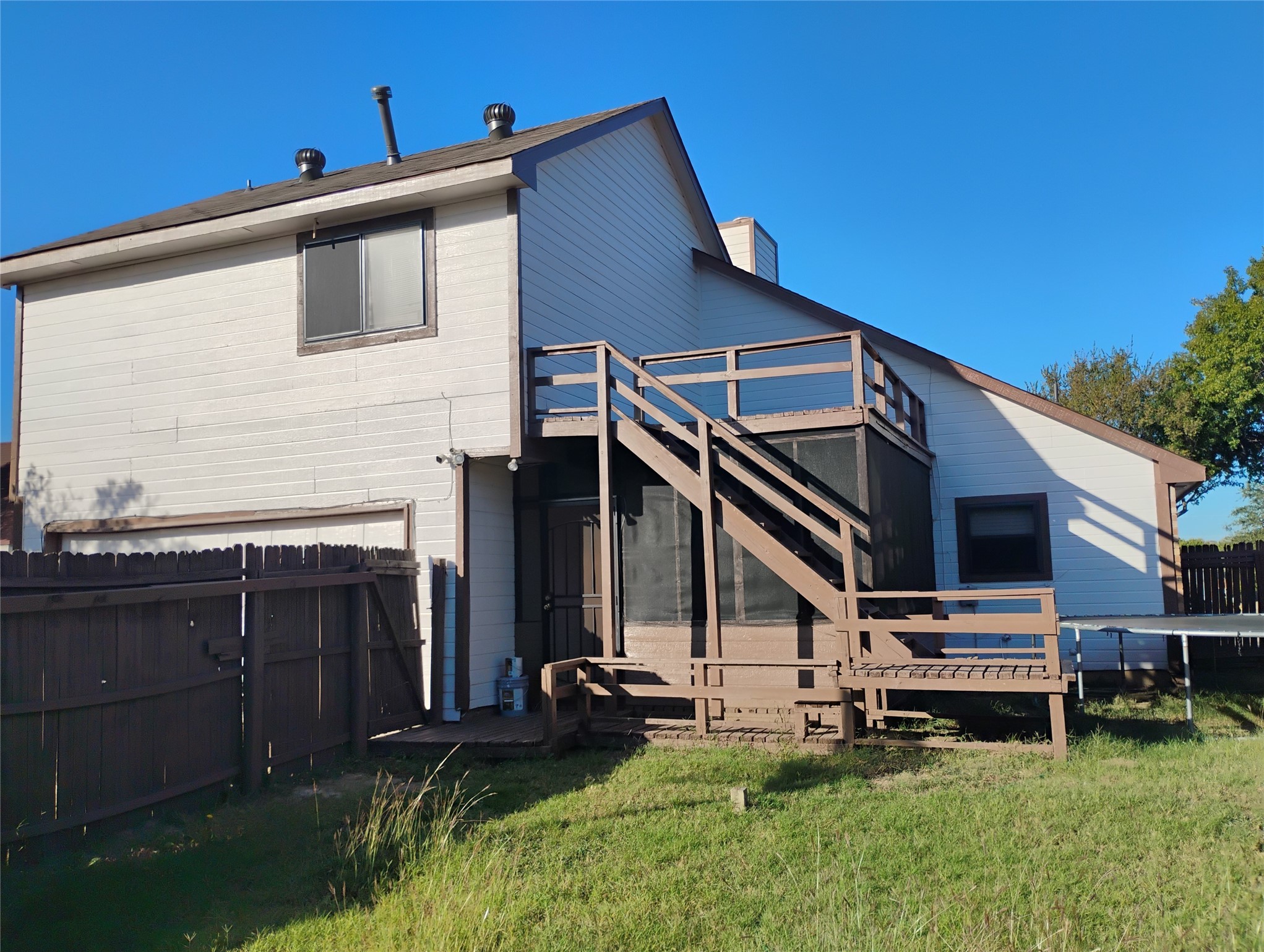 712 Atteberry Lane Lancaster TX 75146