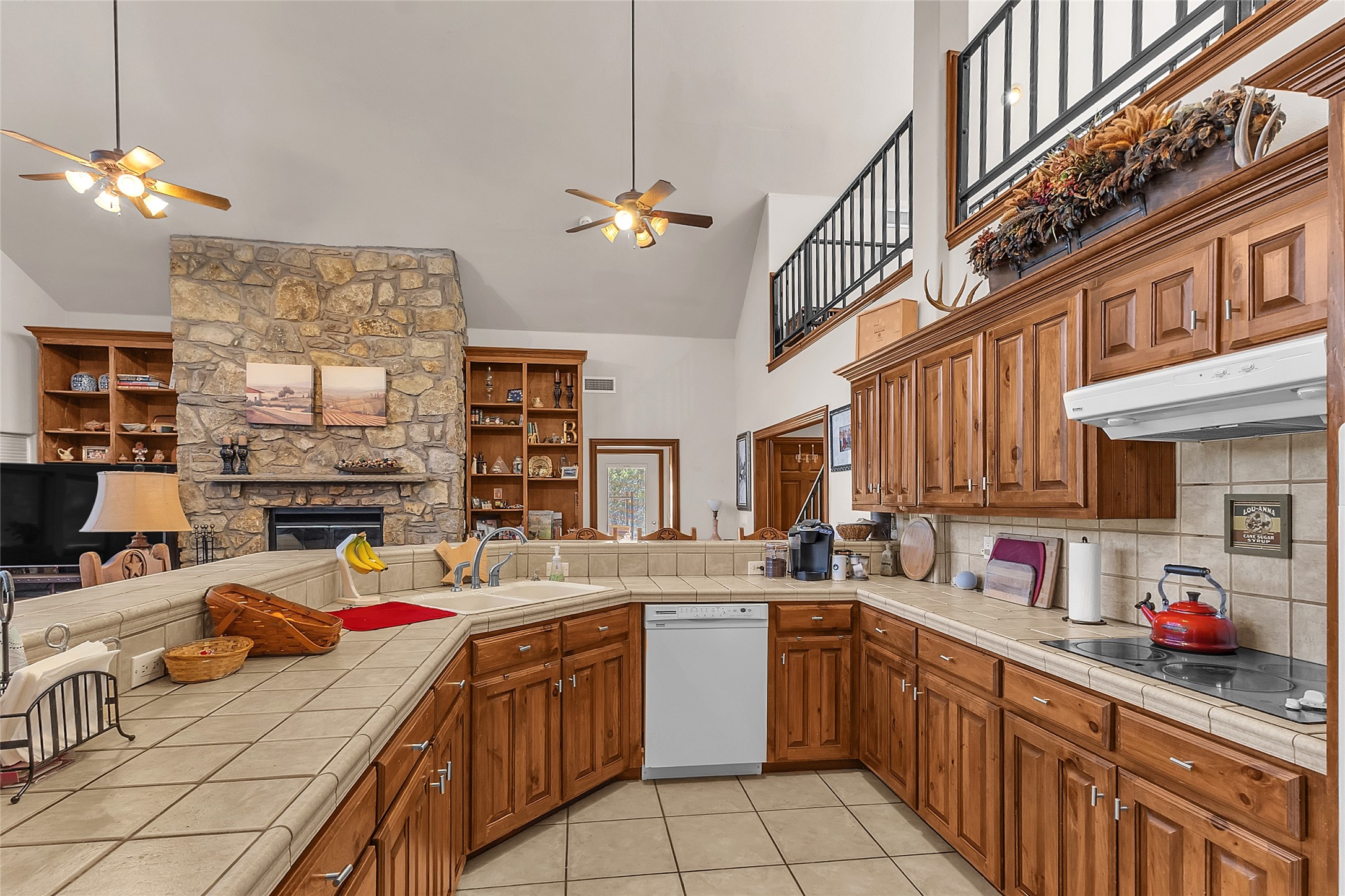 2024 Bluff Creek Drive Strawn TX 76475