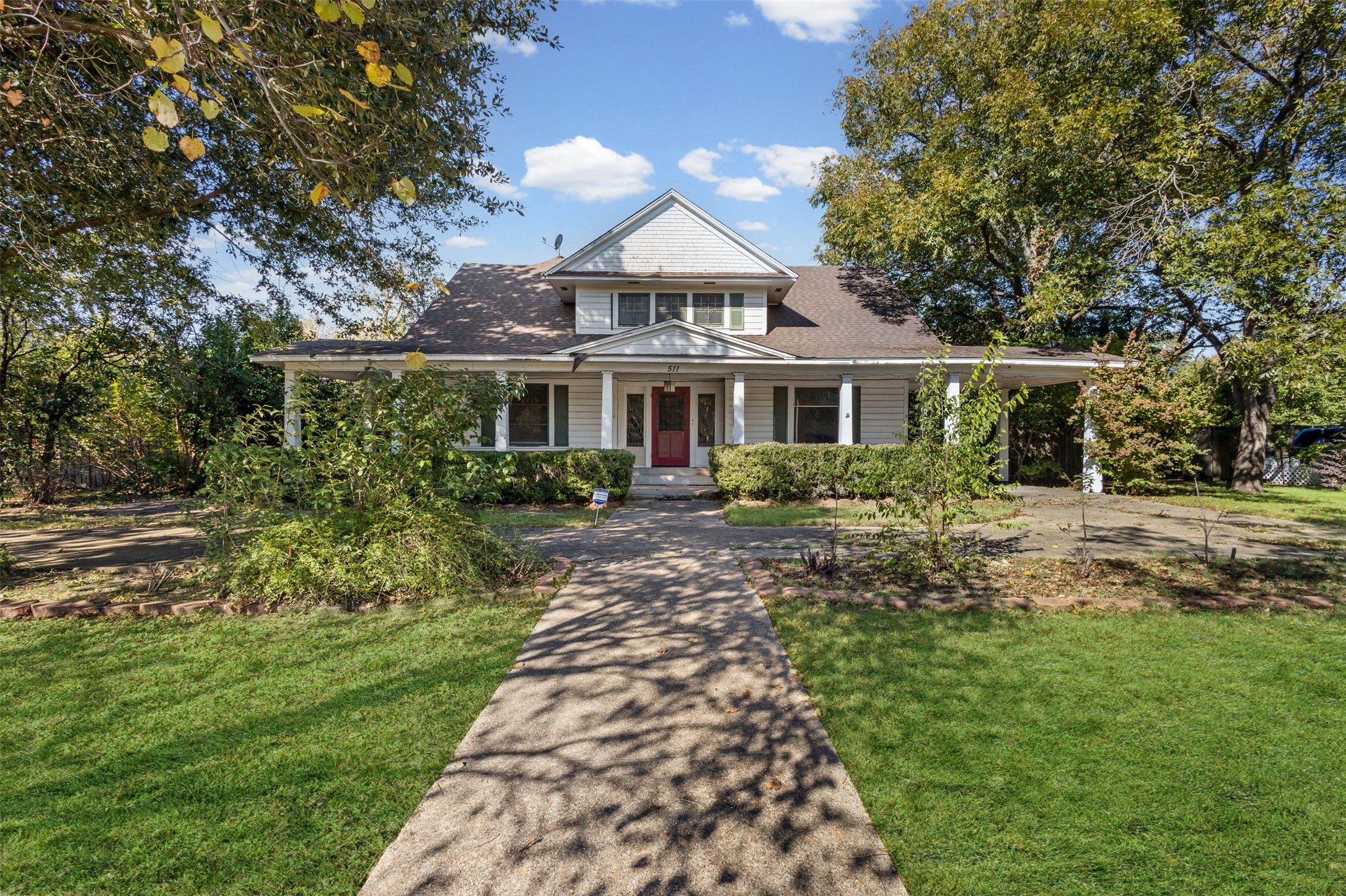 511 Highland Avenue Waxahachie TX 75165