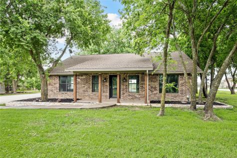 2030 County Road 4010 Decatur TX 76234