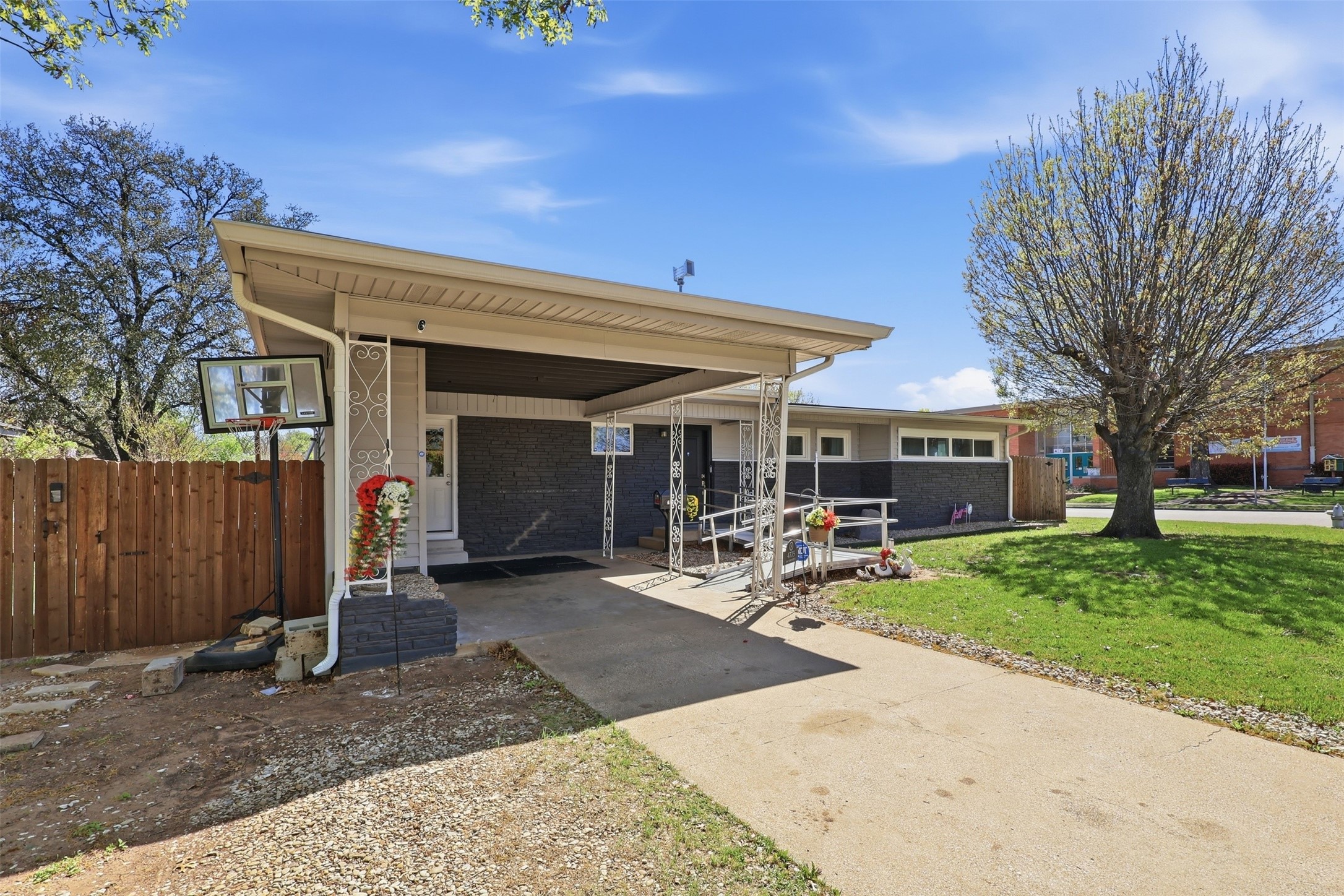 4775 Rector Avenue Fort Worth TX 76133