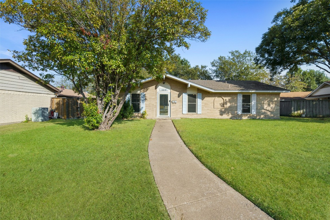 1610 Hastings Drive Garland TX 75042