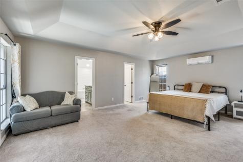 4302 Kingswick Drive Arlington TX 76016