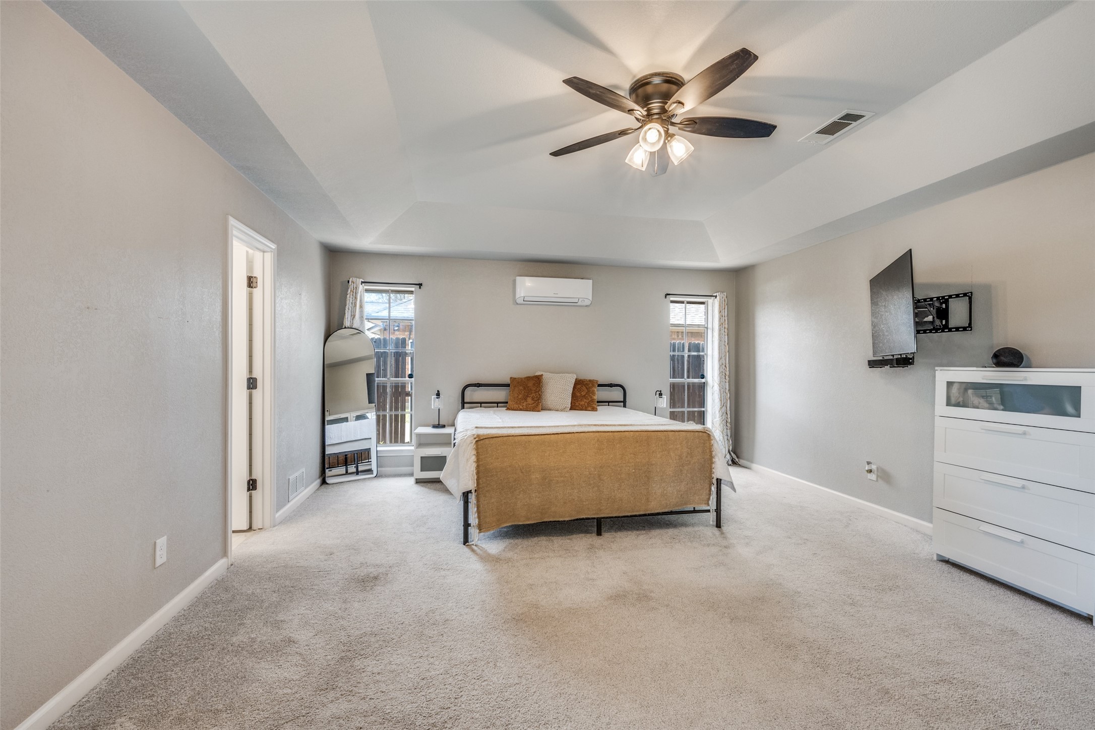 4302 Kingswick Drive Arlington TX 76016