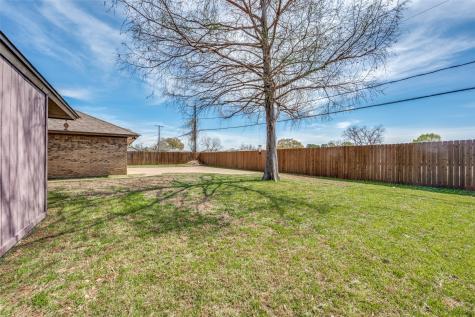 4302 Kingswick Drive Arlington TX 76016