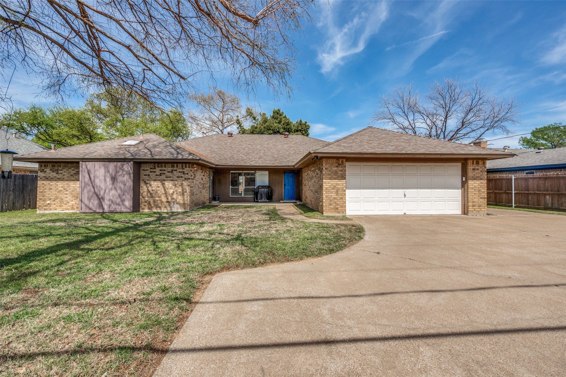 4302 Kingswick Drive Arlington TX 76016