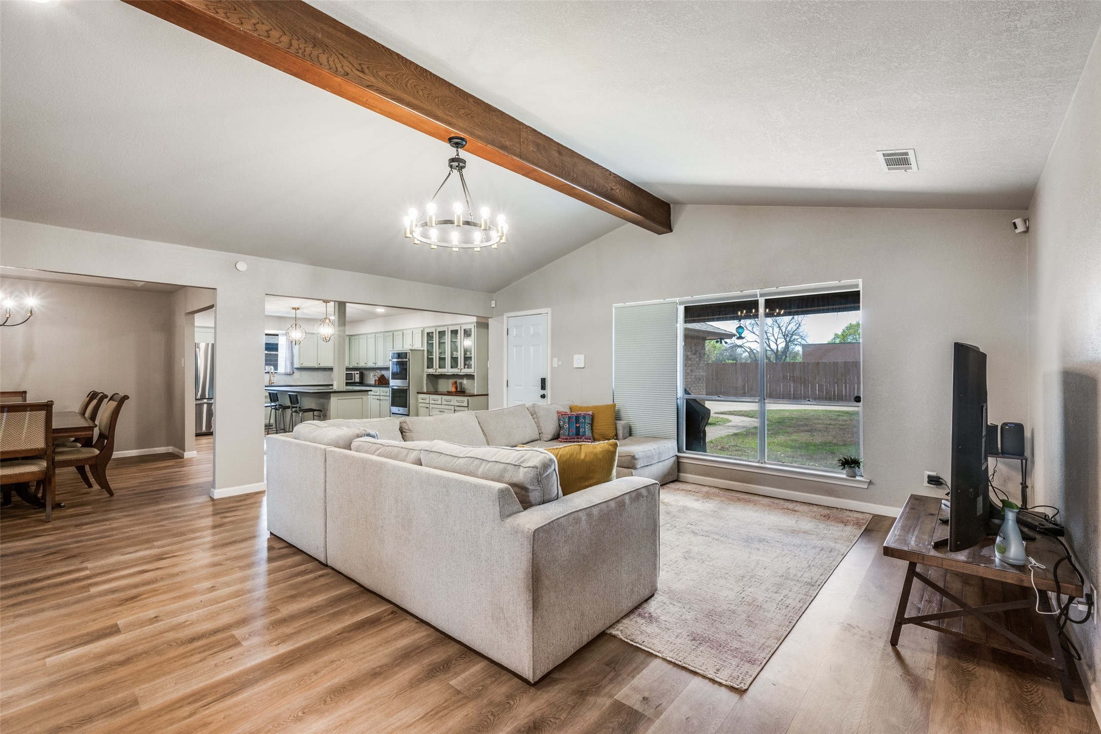 4302 Kingswick Drive Arlington TX 76016