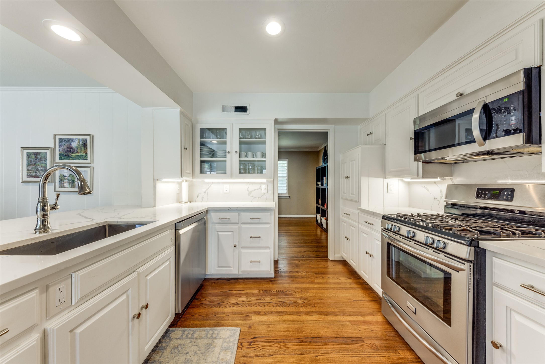 6453 Dunstan Lane Dallas TX 75214