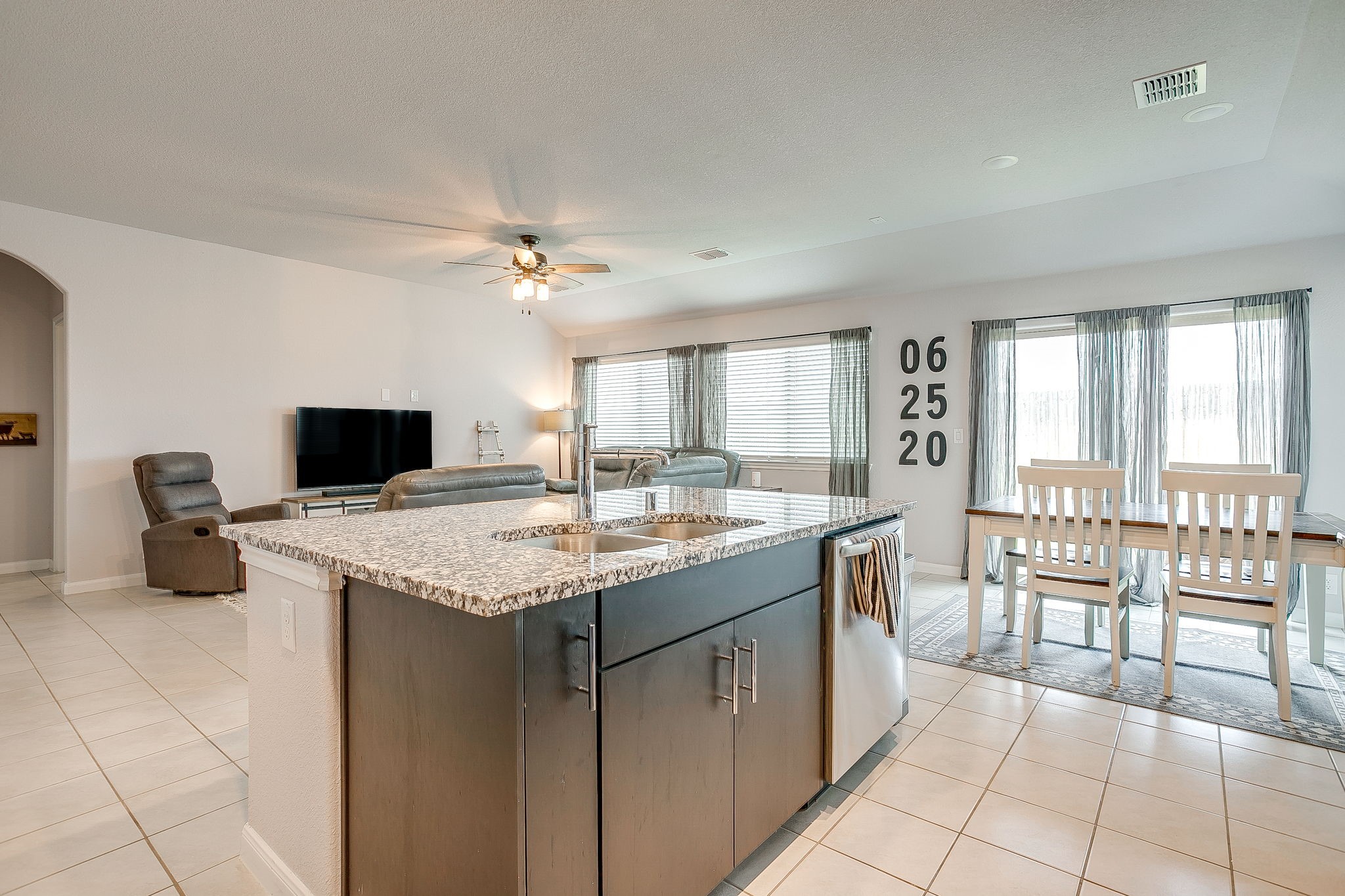 1069 Nighthawk Trail Alvarado TX 76009
