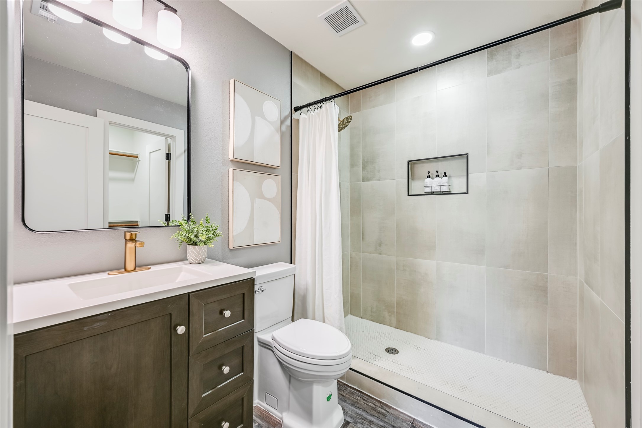 2609 Inadale Avenue Dallas TX 75228
