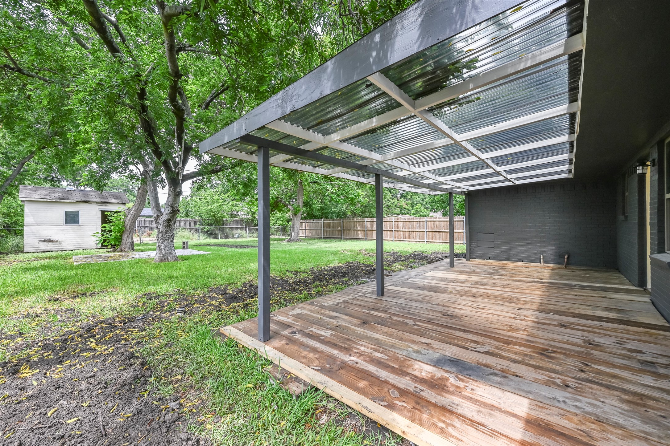 2609 Inadale Avenue Dallas TX 75228
