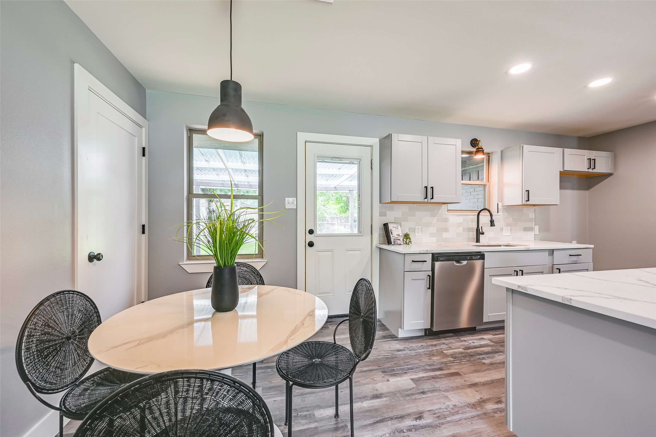 2609 Inadale Avenue Dallas TX 75228