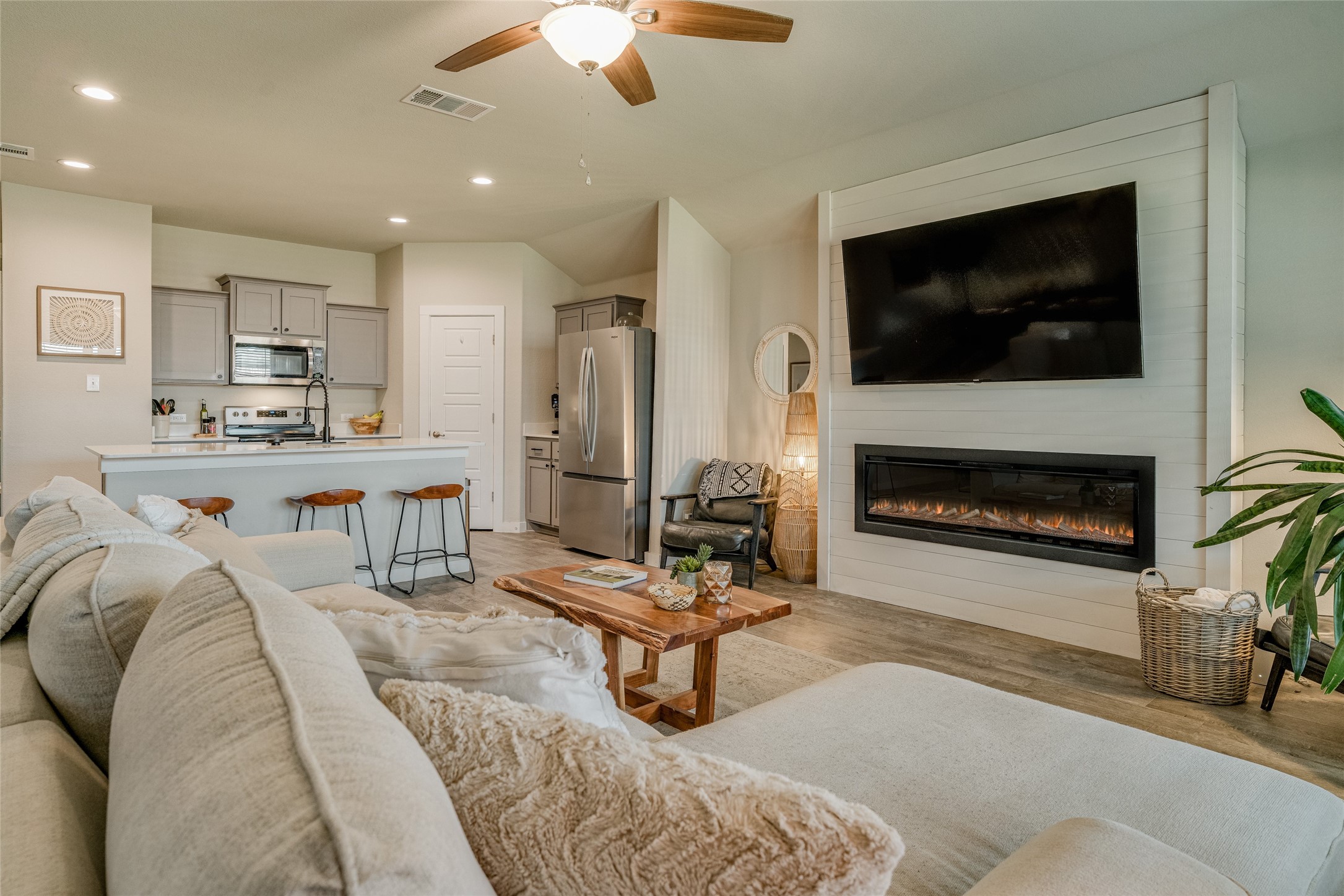1512 Battery Park Drive Alvarado TX 76009