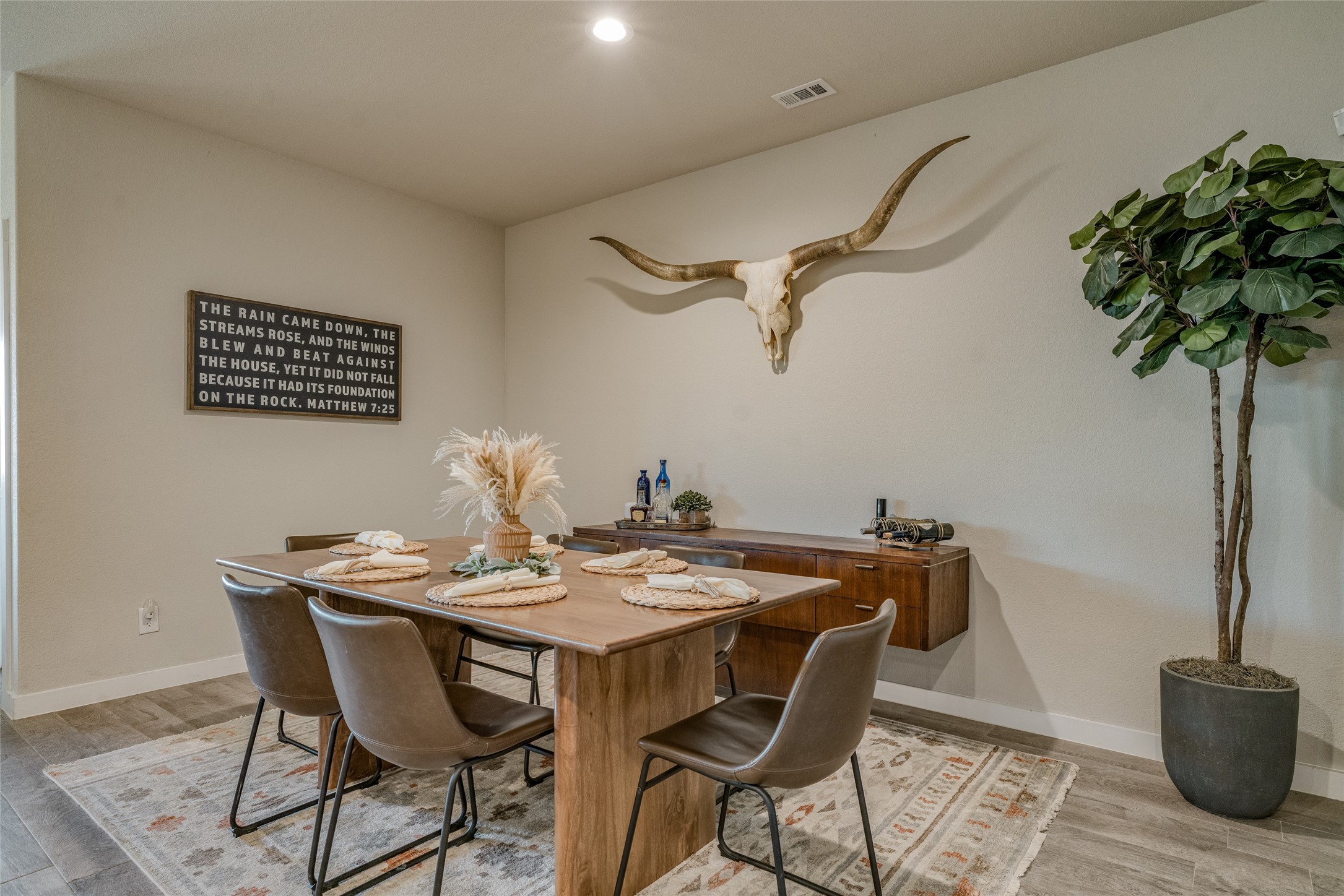 1512 Battery Park Drive Alvarado TX 76009