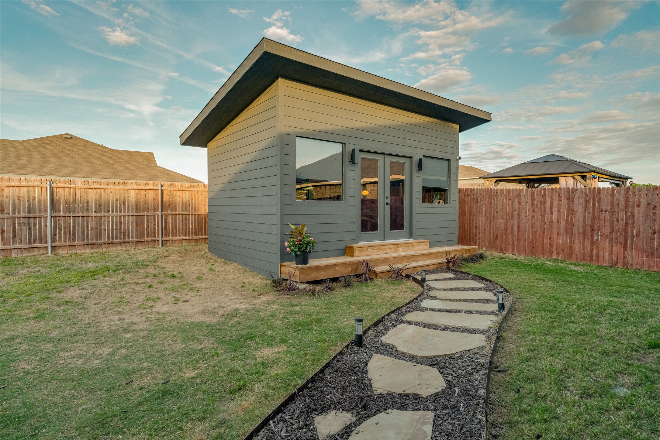 1512 Battery Park Drive Alvarado TX 76009