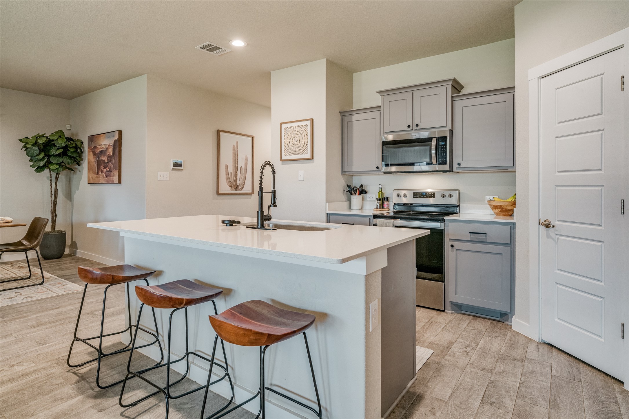 1512 Battery Park Drive Alvarado TX 76009