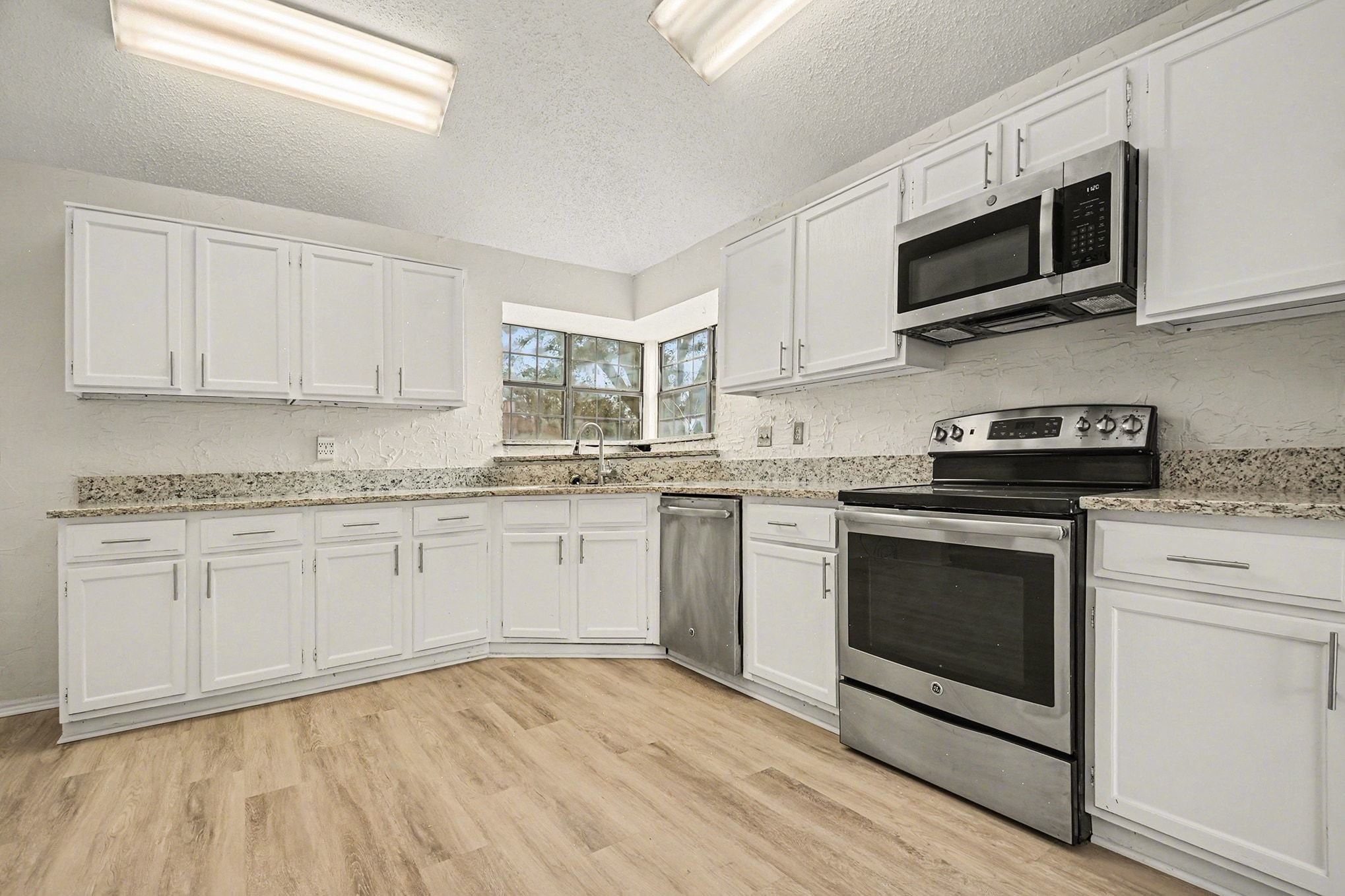 1622 Autumn Breeze Lane Lewisville TX 75077