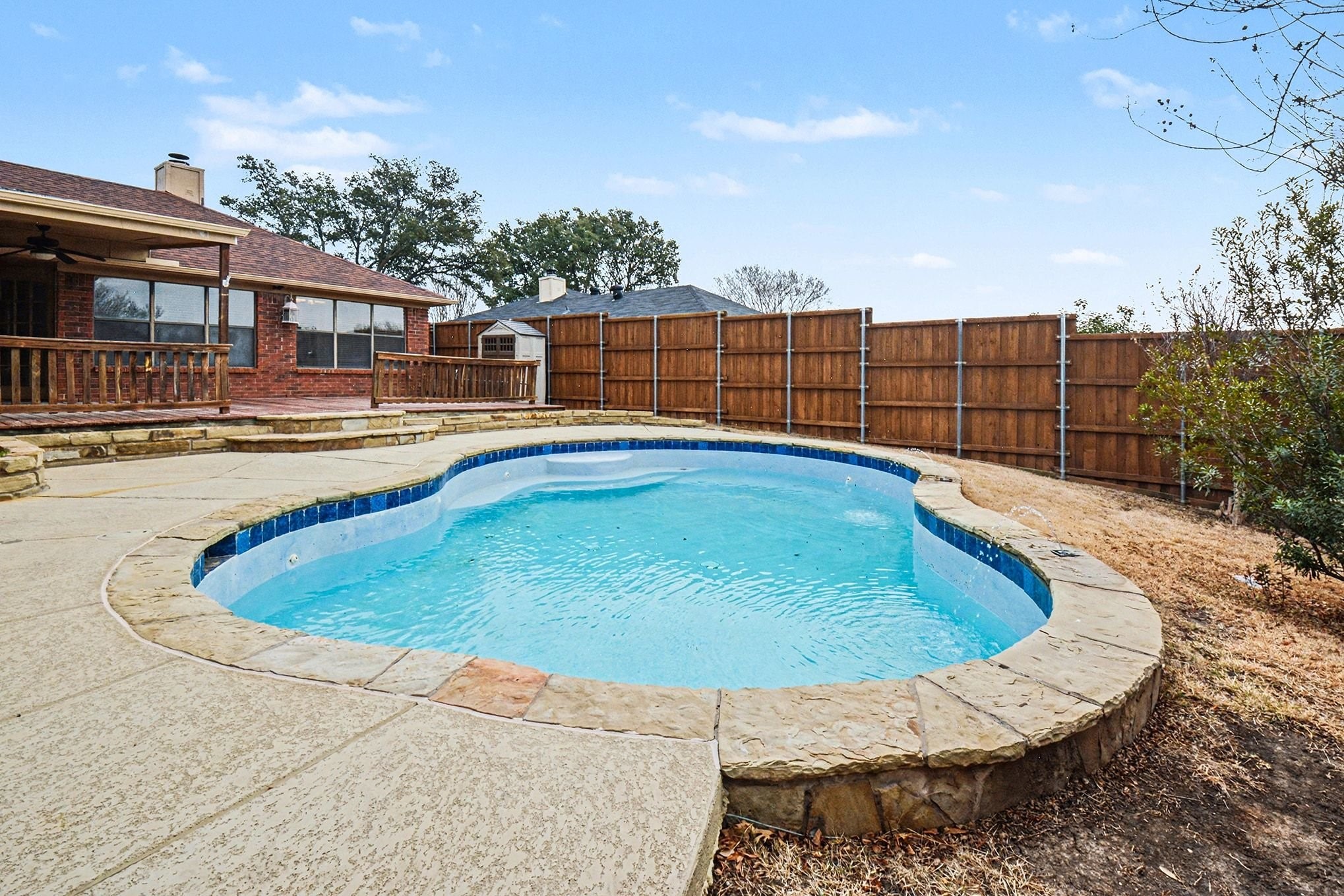 1622 Autumn Breeze Lane Lewisville TX 75077