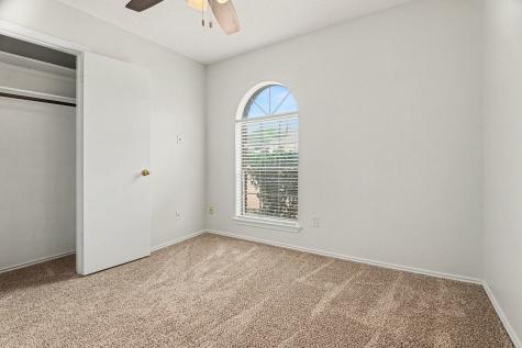 1622 Autumn Breeze Lane Lewisville TX 75077