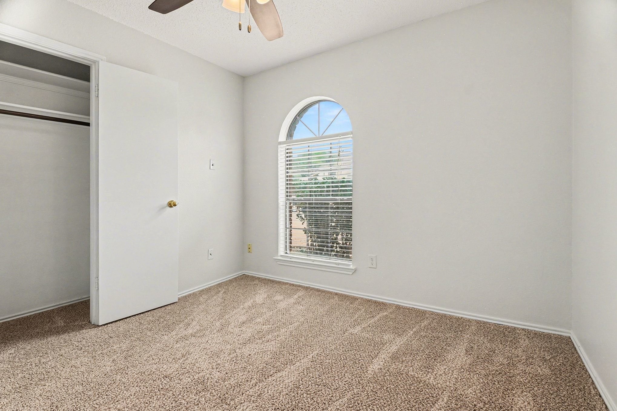 1622 Autumn Breeze Lane Lewisville TX 75077