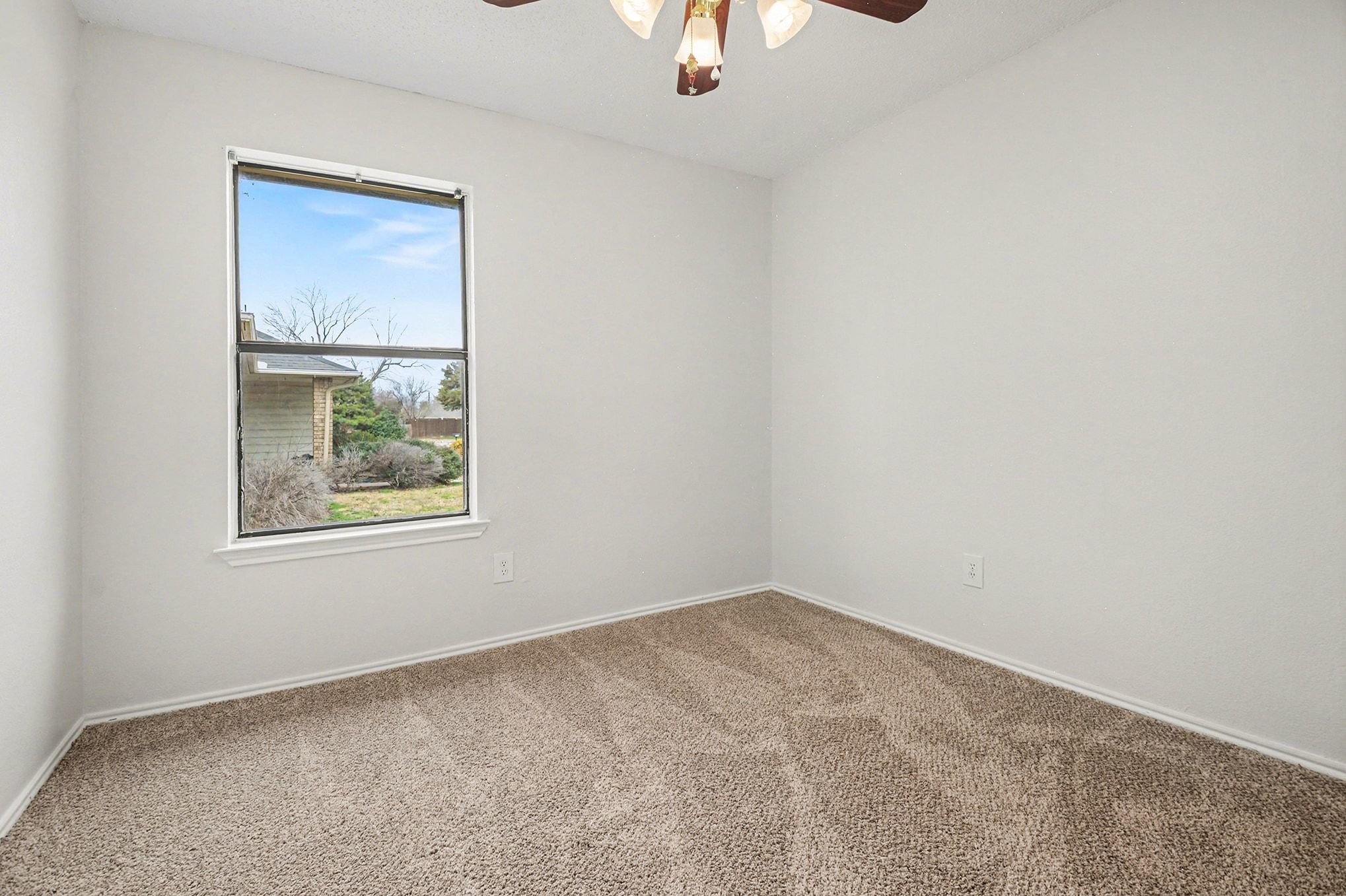 1622 Autumn Breeze Lane Lewisville TX 75077