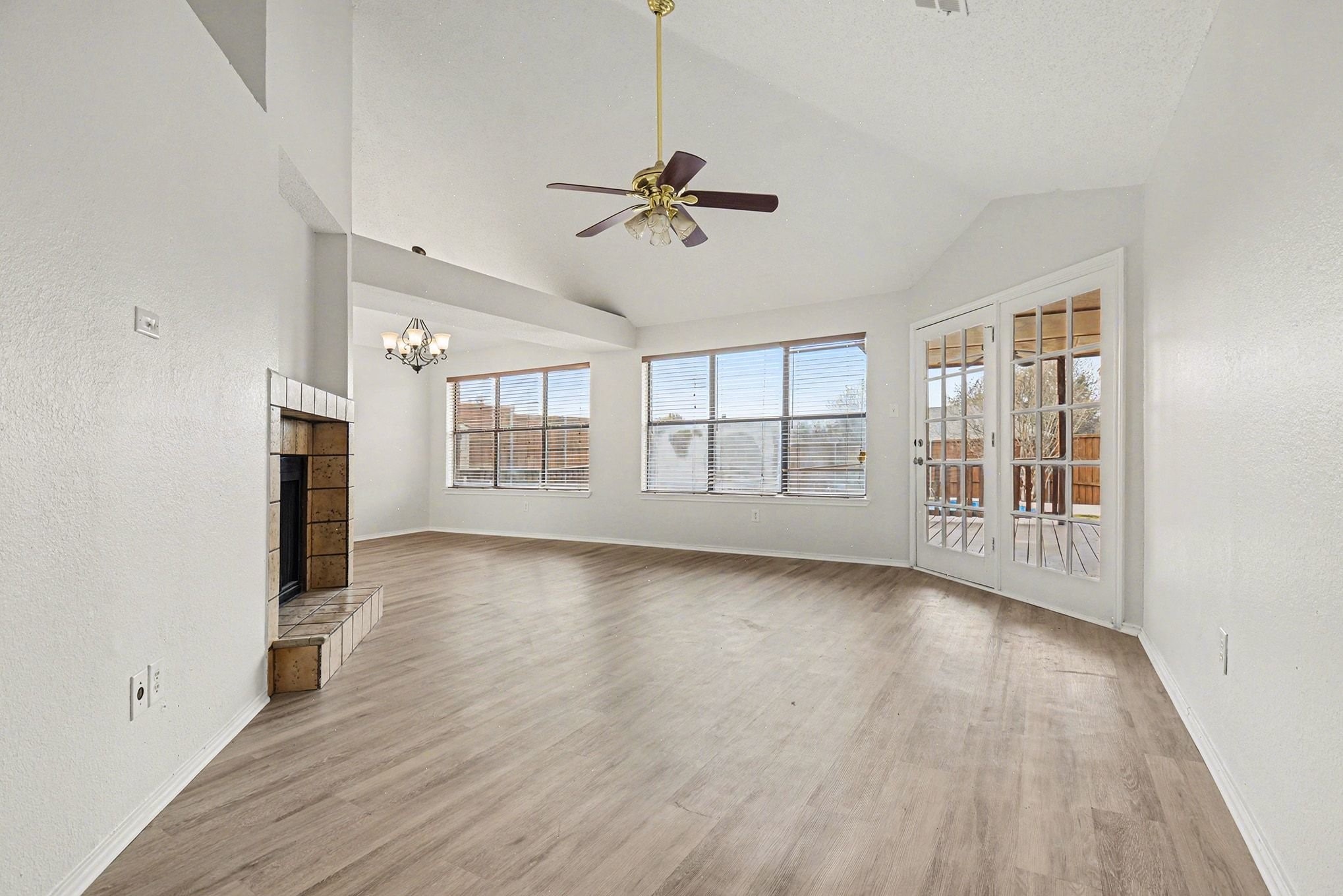 1622 Autumn Breeze Lane Lewisville TX 75077