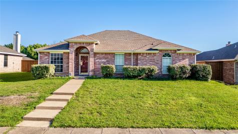 1749 Gentry Street Lancaster TX 75134
