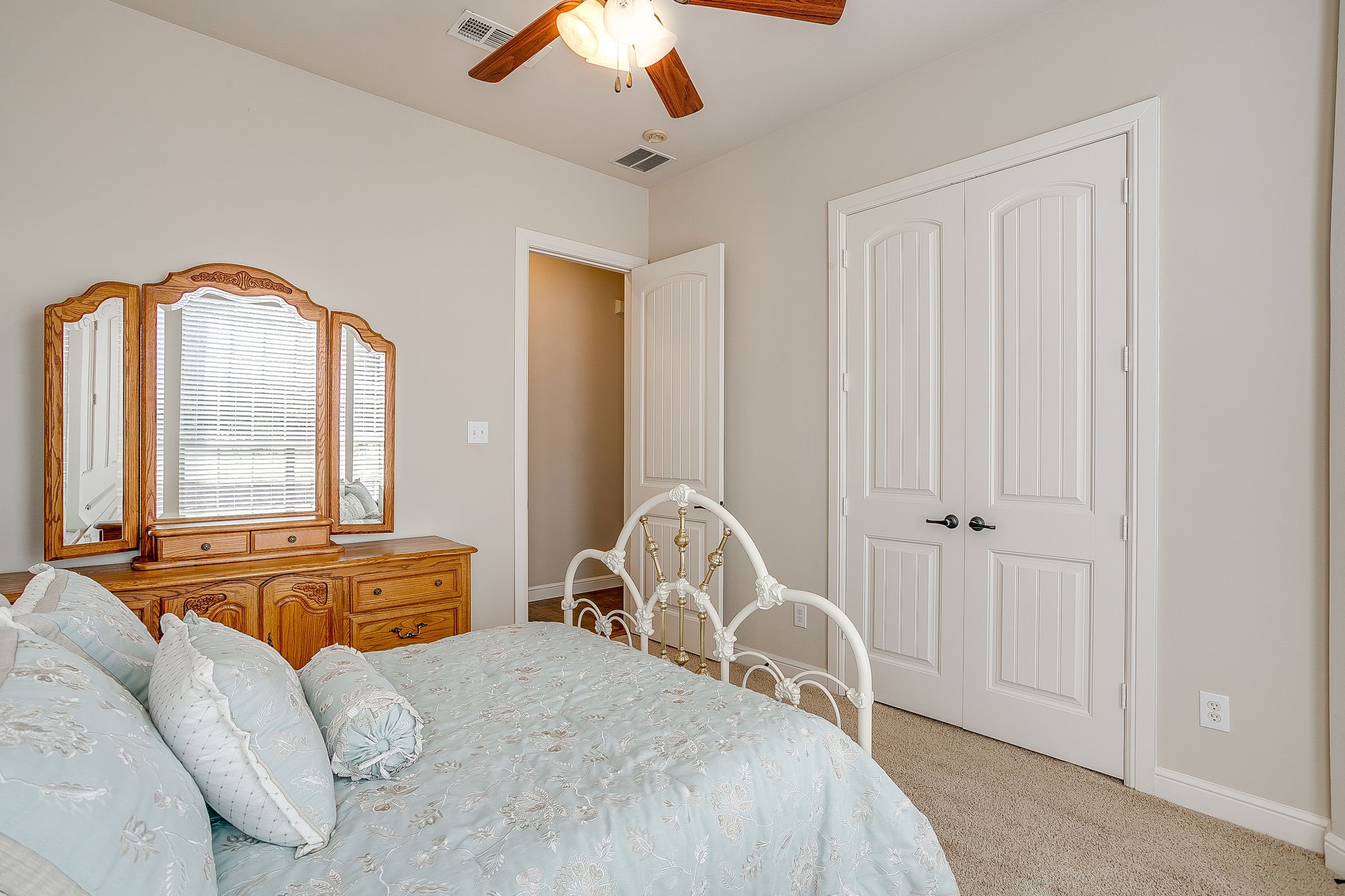 13041 Stacey Valley Drive Azle TX 76020