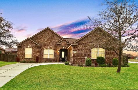 412 Lake Street Red Oak TX 75154