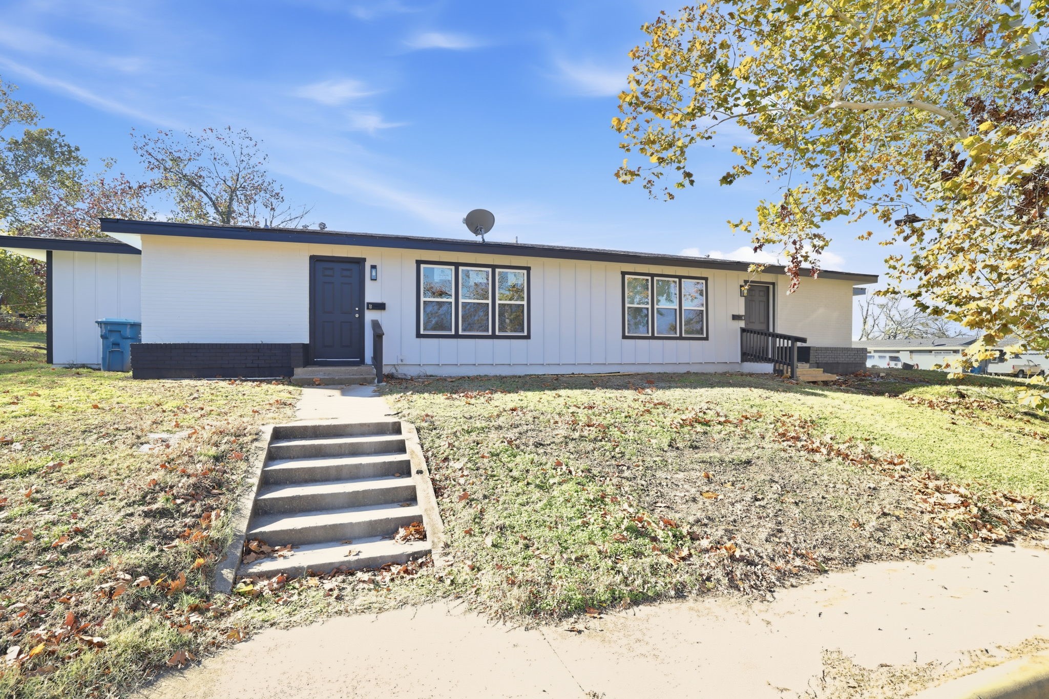 604 E Morton Street Denison TX 75021