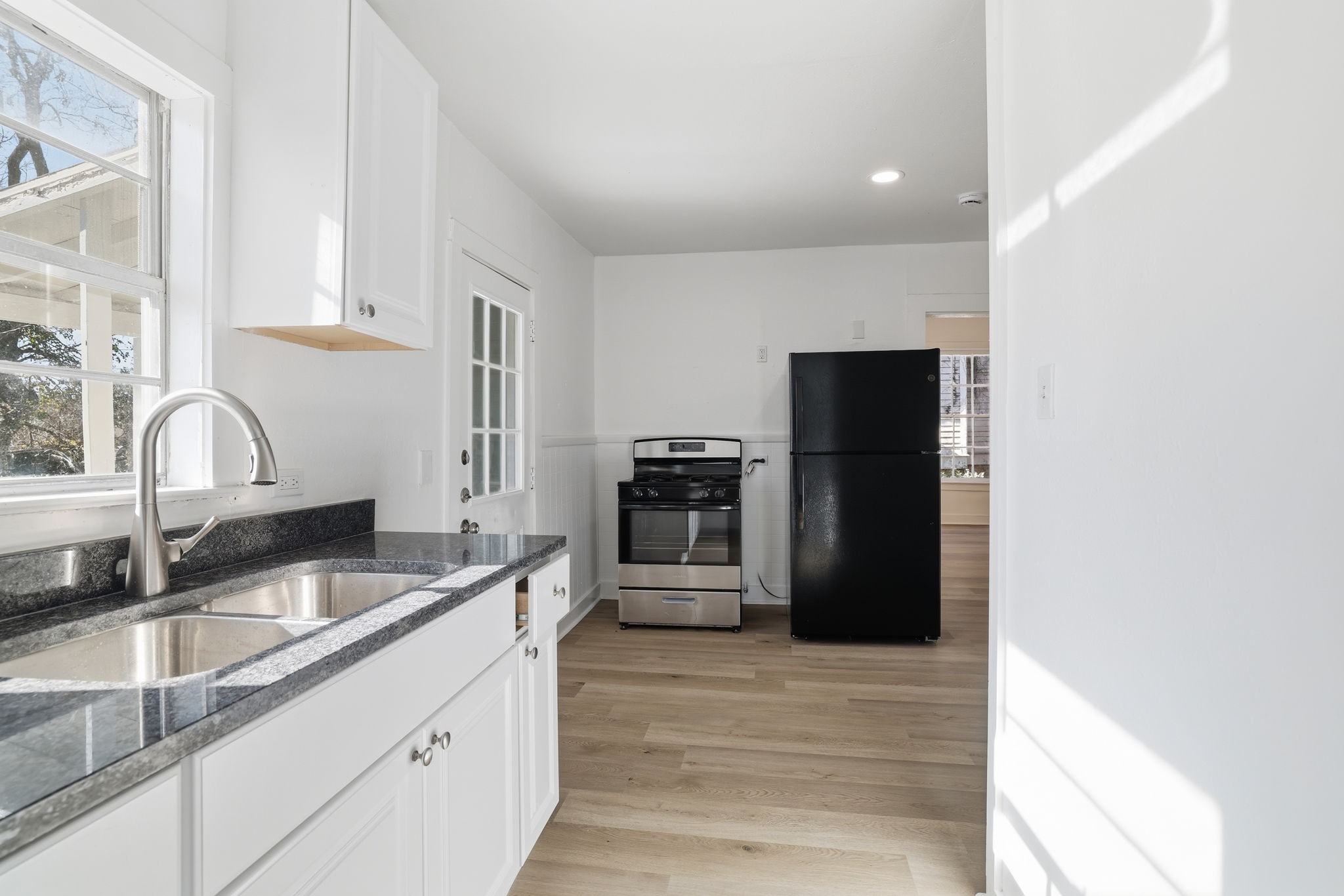 604 E Morton Street Denison TX 75021