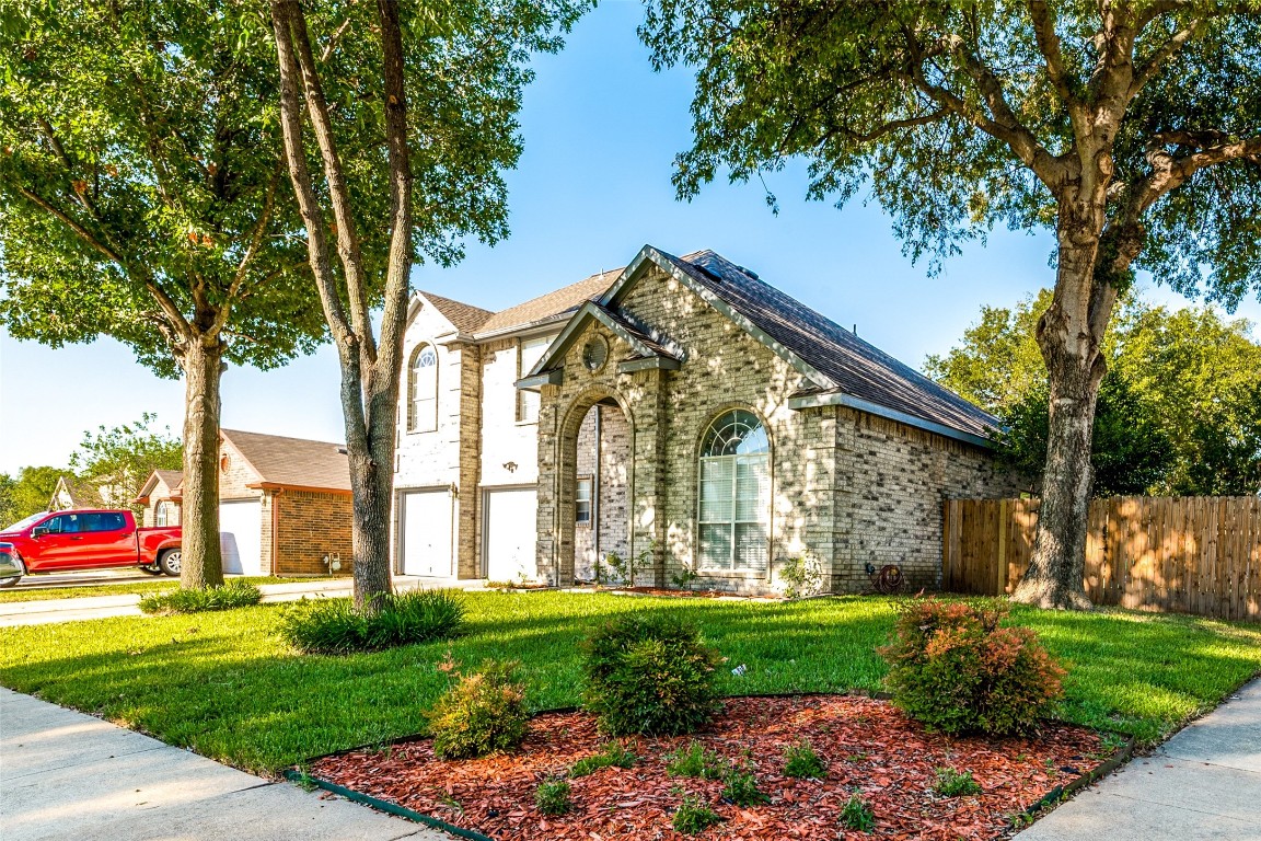 3503 Primrose Court Grand Prairie TX 75052
