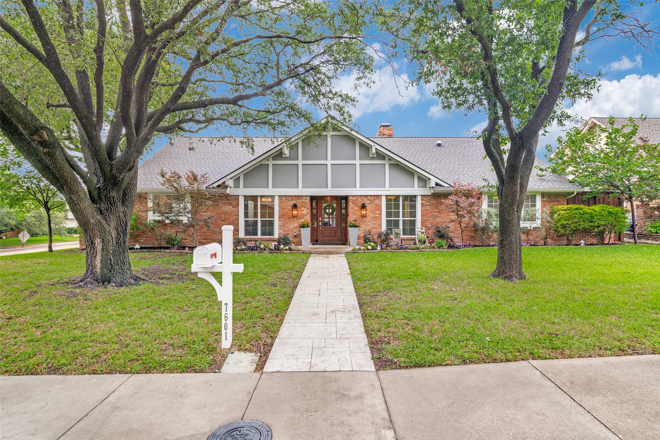 7601 Carta Valley Drive Dallas TX 75248
