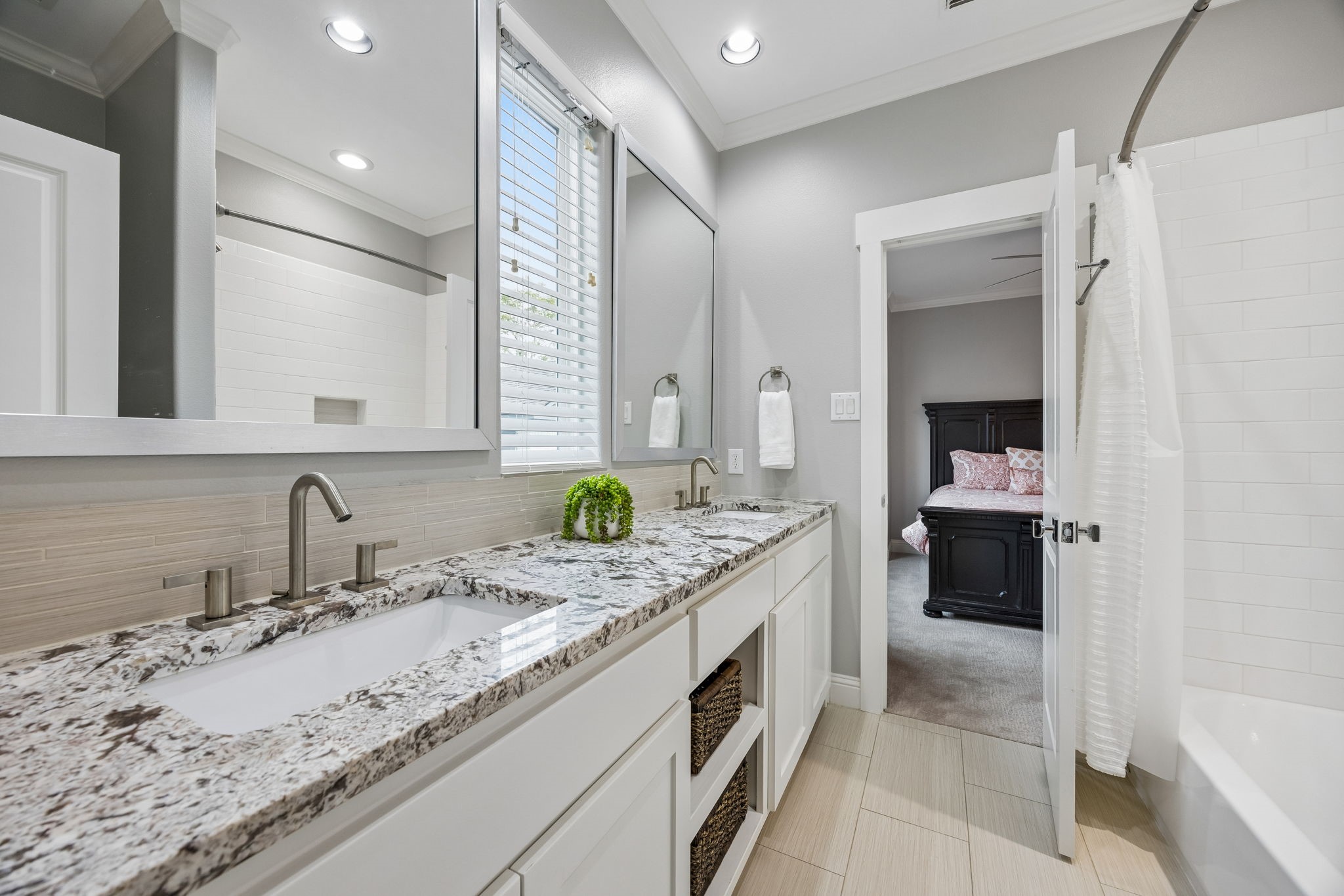 5812 Marquita Avenue Dallas TX 75206